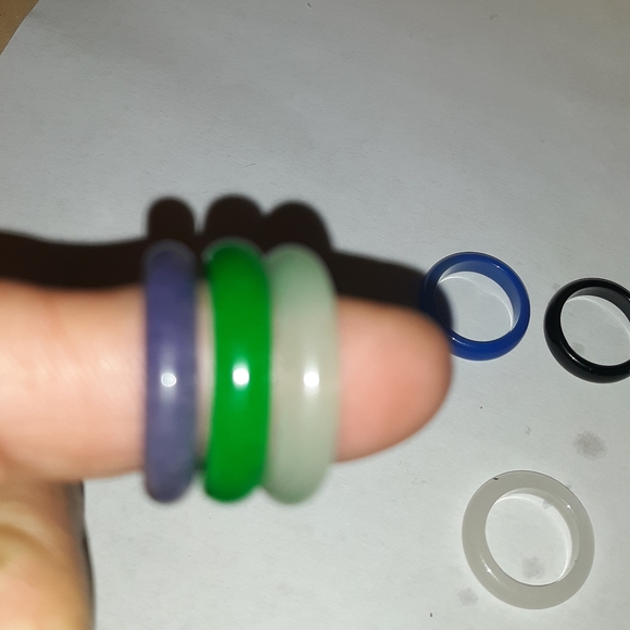 Lot of Vintage glass rings - Picture 2 of 3